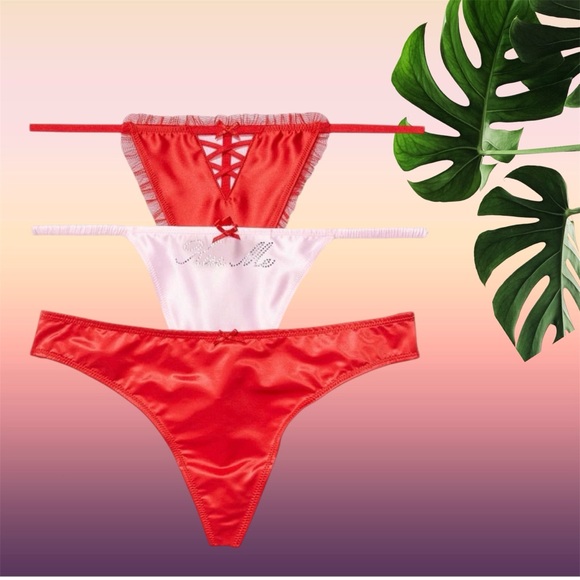 VS DREAM ANGELS 3-Pack Festive V-String Panties - Picture 12 of 13